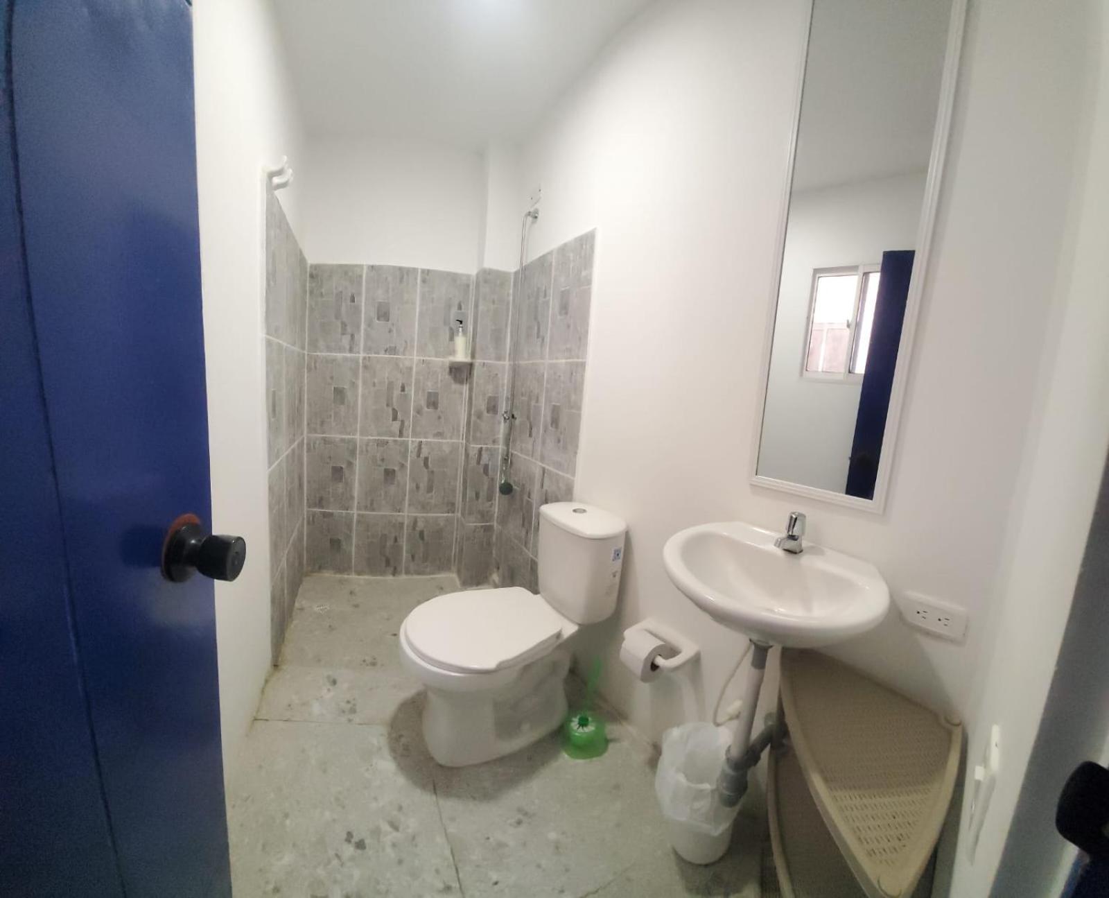 Hotelito La Aventura, Ac Private Wc Rooms Near The Old Town, No Tax Cartagena Luaran gambar